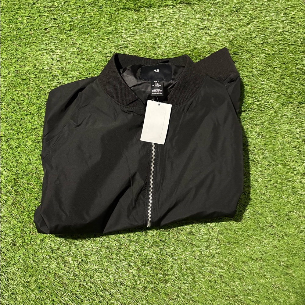 H&M Classic Black Zip-Up Jacket